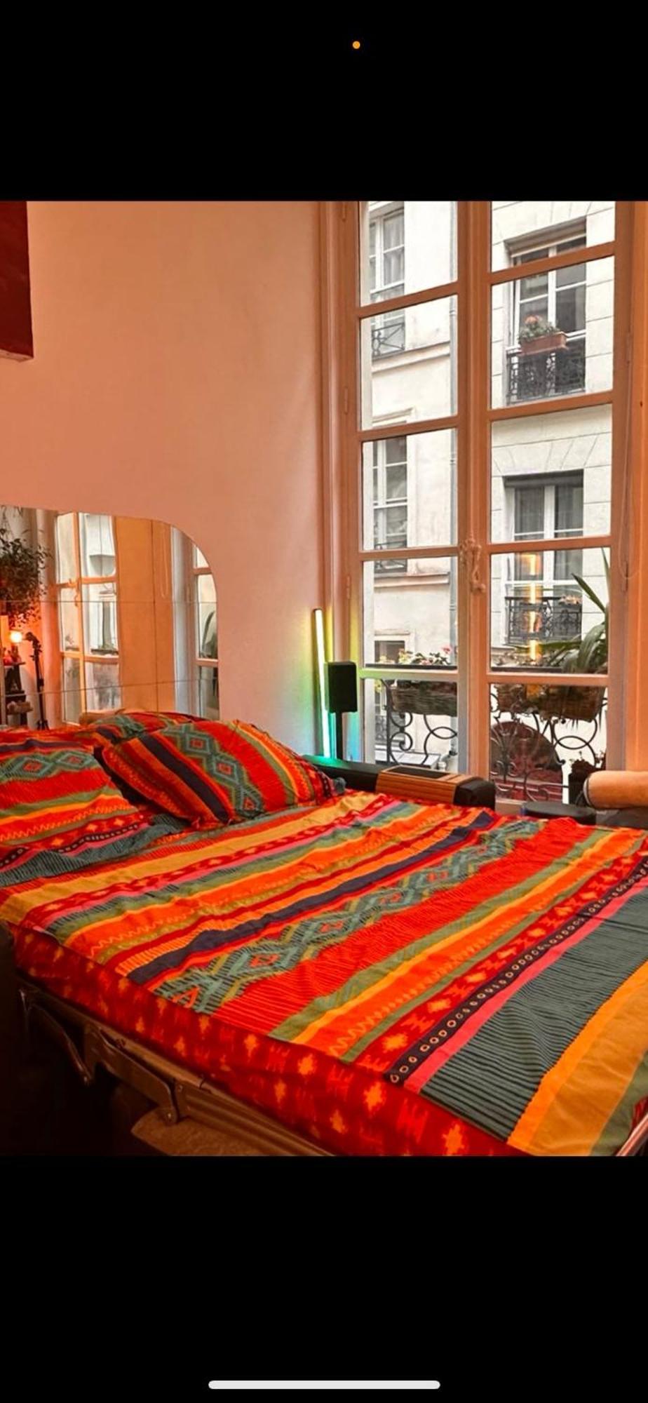 Magnifique Studio Au Coeur Du Marais Paris Exteriör bild